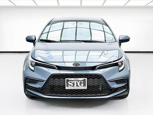 Celestite 2025 Toyota Corolla SE