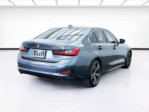 2019 BMW 330 330i