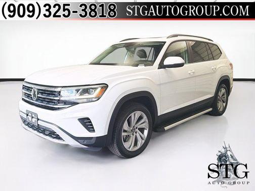 Pure White 2023 Volkswagen Atlas 2.0T SE w/Technology