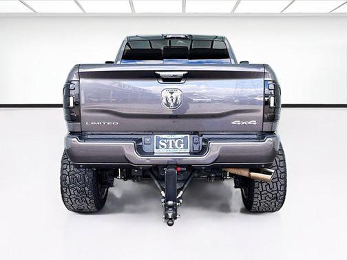 2022 RAM 2500 Limited Mega Cab 4x4 6'4' Box