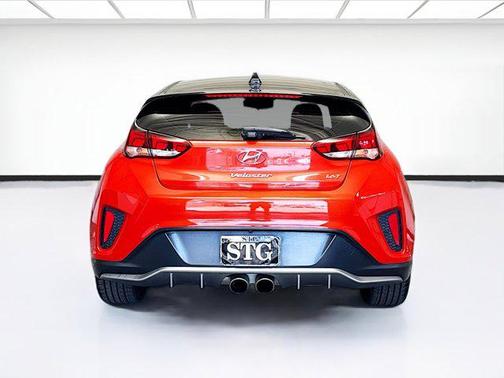 2019 Hyundai Veloster Base