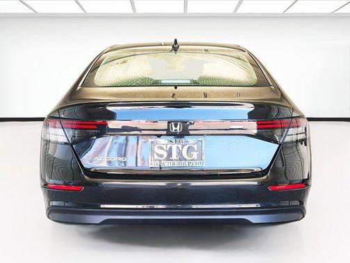 2025 Honda Accord LX 1.5T