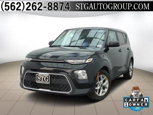 Photo 1 of 27 of 2021 Kia Soul S
