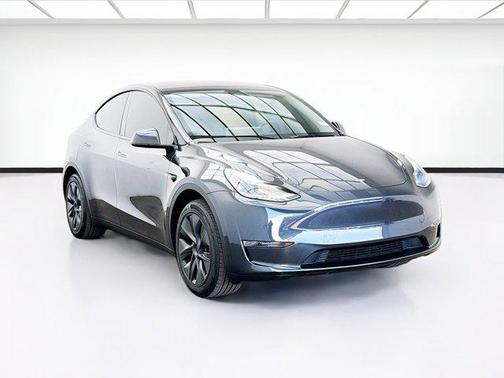 2025 Tesla Model Y Long Range Dual Motor Rear-Wheel Drive