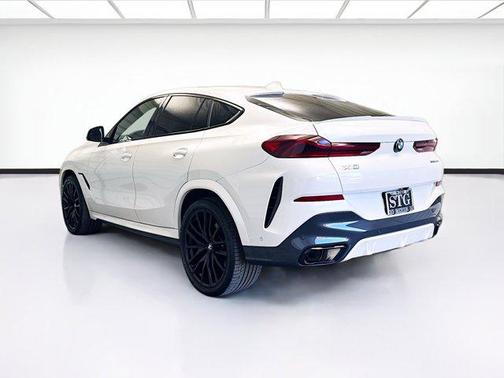 2023 BMW X6 xDrive40i