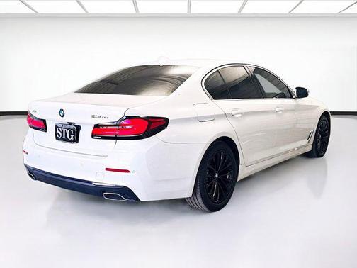 2021 BMW 530e Base