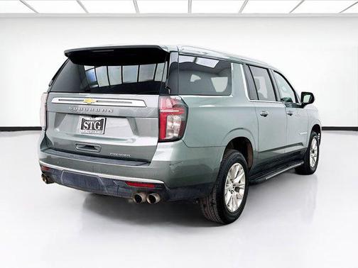 2023 Chevrolet Suburban Premier