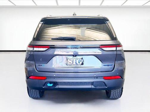 2023 Jeep Grand Cherokee 4xe Trailhawk