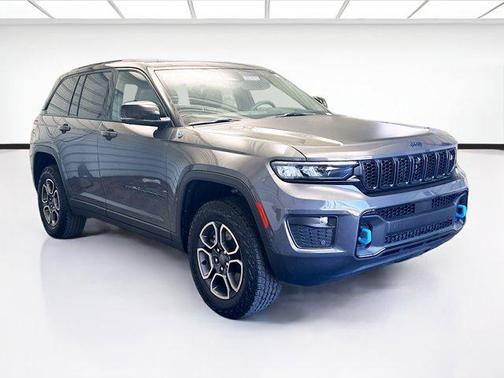 2023 Jeep Grand Cherokee 4xe Trailhawk