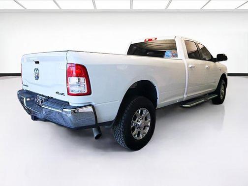 2021 RAM 2500 Big Horn Crew Cab 4x4 8' Box