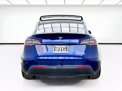 2023 Tesla Model Y Performance Dual Motor All-Wheel Drive