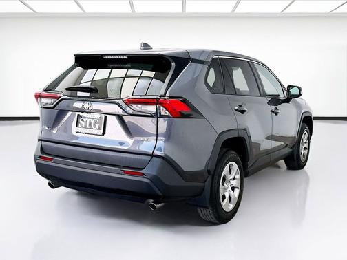 Magnetic Gray Metallic 2022 Toyota RAV4 LE
