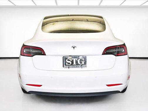 2019 Tesla Model 3 Mid Range