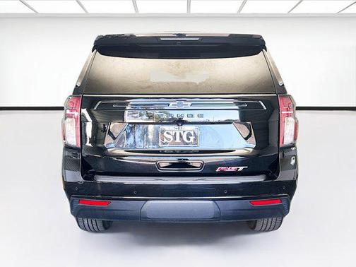 2023 Chevrolet Tahoe 4WD RST