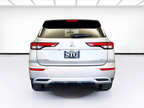 2024 Mitsubishi Outlander SE 2.5 2WD