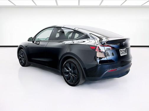 Solid Black 2024 Tesla Model Y Long Range Single Motor Rear-Wheel Drive