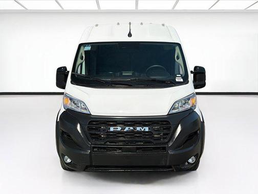 Bright White Clearcoat 2025 RAM ProMaster 2500 Tradesman