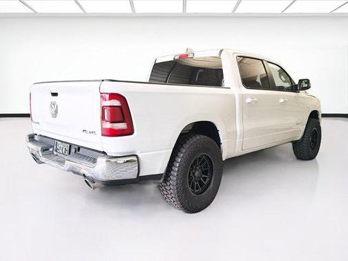 Bright White Clearcoat 2024 RAM 1500 Laramie