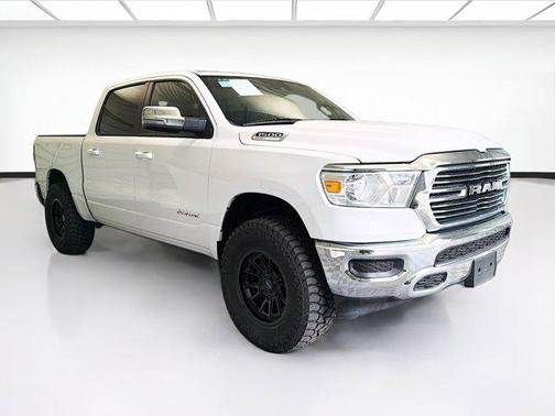 Bright White Clearcoat 2024 RAM 1500 Laramie