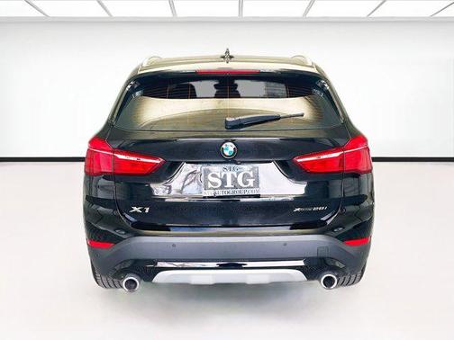 2021 BMW X1 xDrive28i