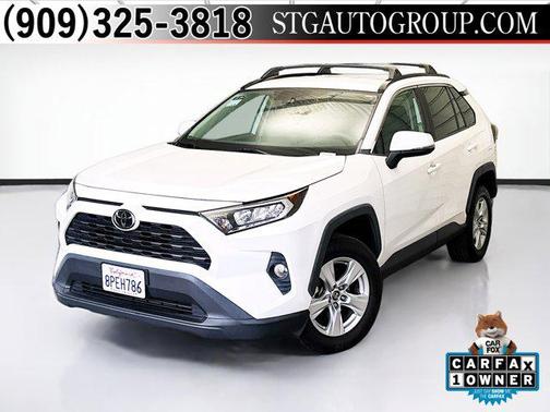 2020 Toyota RAV4 XLE
