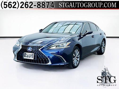 2021 Lexus ES 300h Base