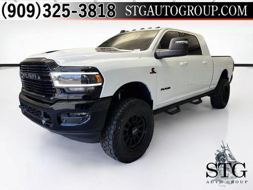 Bright White Clearcoat 2024 RAM 2500 Laramie Crew Cab 4x4 6'4' Box