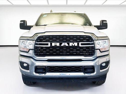 2024 RAM 3500 Big Horn Crew Cab 4x4 8' Box