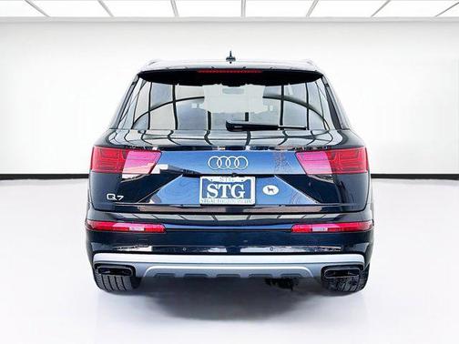 2019 Audi Q7 45 Premium
