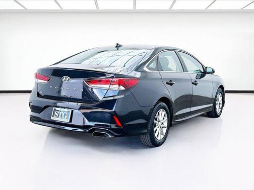 2019 Hyundai SONATA SE