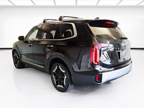 Ebony Black 2024 Kia Telluride S
