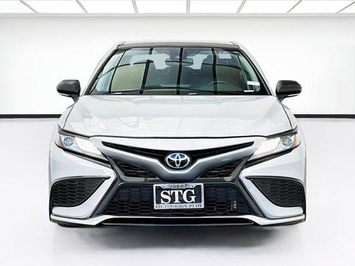 Celestial Silver Metallic 2021 Toyota Camry XSE