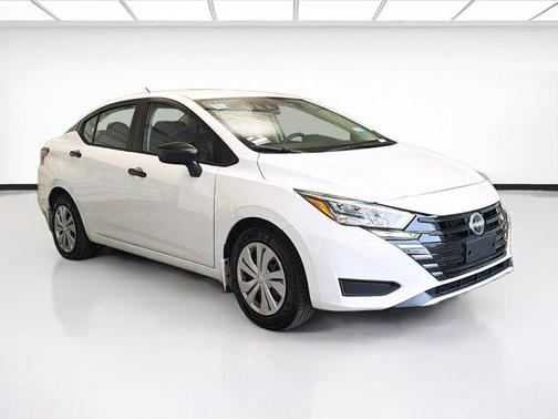 Fresh Powder 2025 Nissan Versa 1.6 S