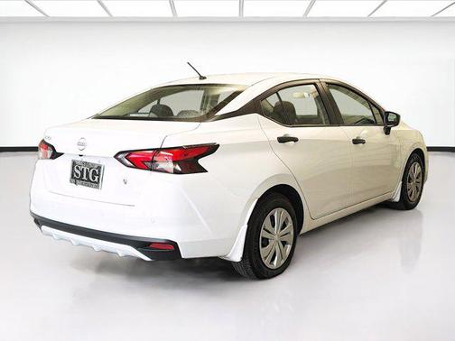 Fresh Powder 2025 Nissan Versa 1.6 S