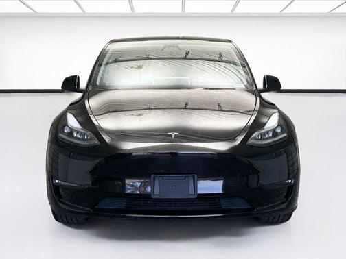 2024 Tesla Model Y Long Range Dual Motor All-Wheel Drive