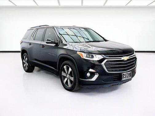 Mosaic Black Metallic 2019 Chevrolet Traverse LT Leather