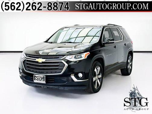 Mosaic Black Metallic 2019 Chevrolet Traverse LT Leather