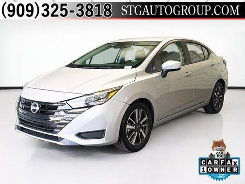 Brilliant Silver Metallic 2025 Nissan Versa 1.6 SV