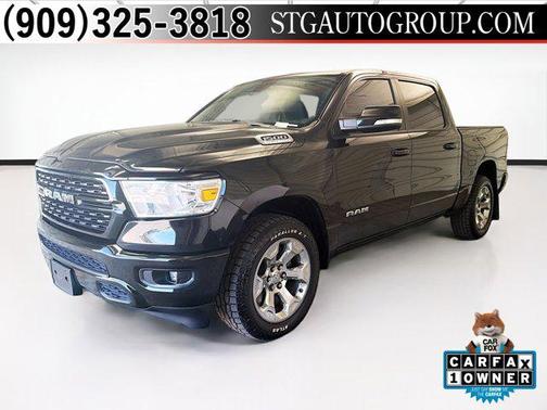 Diamond Black Crystal Pearlcoat 2022 RAM 1500 Big Horn/Lone Star