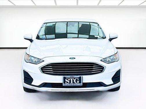 2019 Ford Fusion Hybrid SE