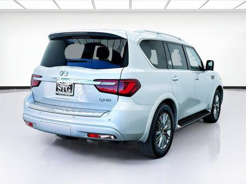 2020 INFINITI QX80 Luxe