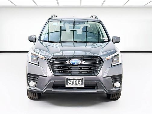 Magnetite Gray Metallic 2023 Subaru Forester Premium