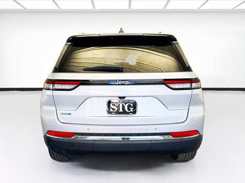 2023 Jeep Grand Cherokee 4xe Base