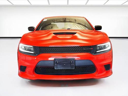 Go Mango 2023 Dodge Charger GT