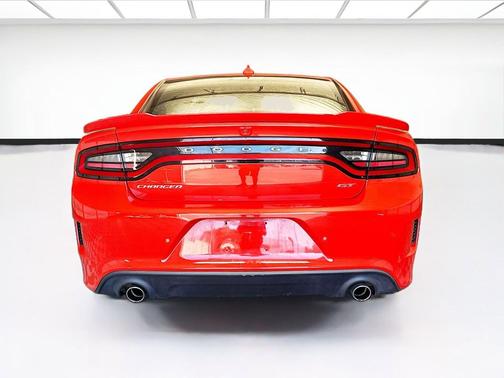 Go Mango 2023 Dodge Charger GT