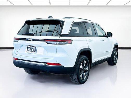 2023 Jeep Grand Cherokee 4xe Base