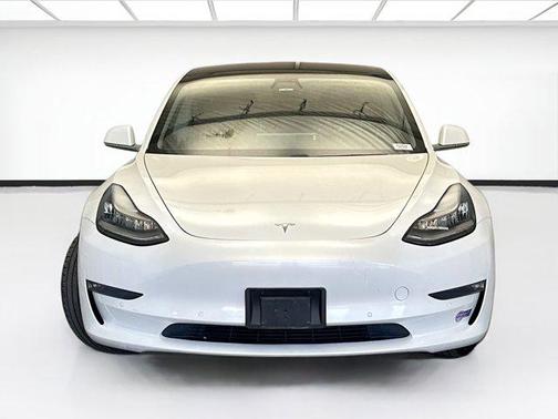 2019 Tesla Model 3 Mid Range