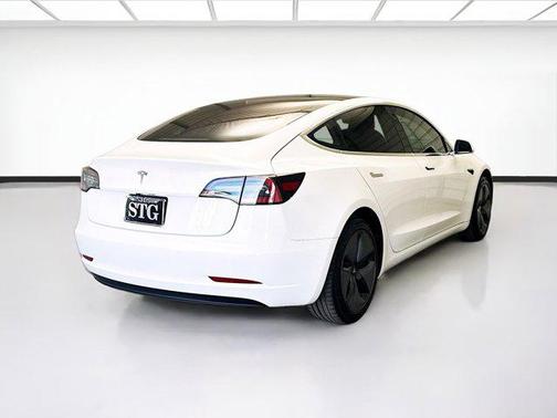 2019 Tesla Model 3 Mid Range