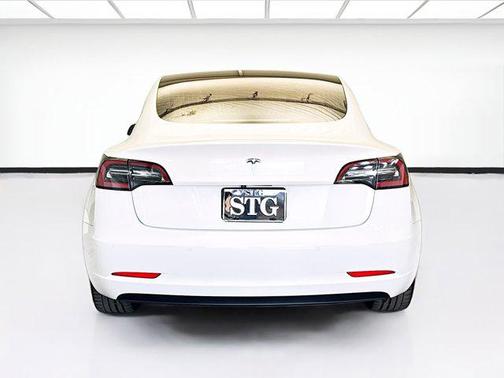 2019 Tesla Model 3 Mid Range