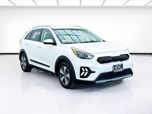 2022 Kia Niro LX